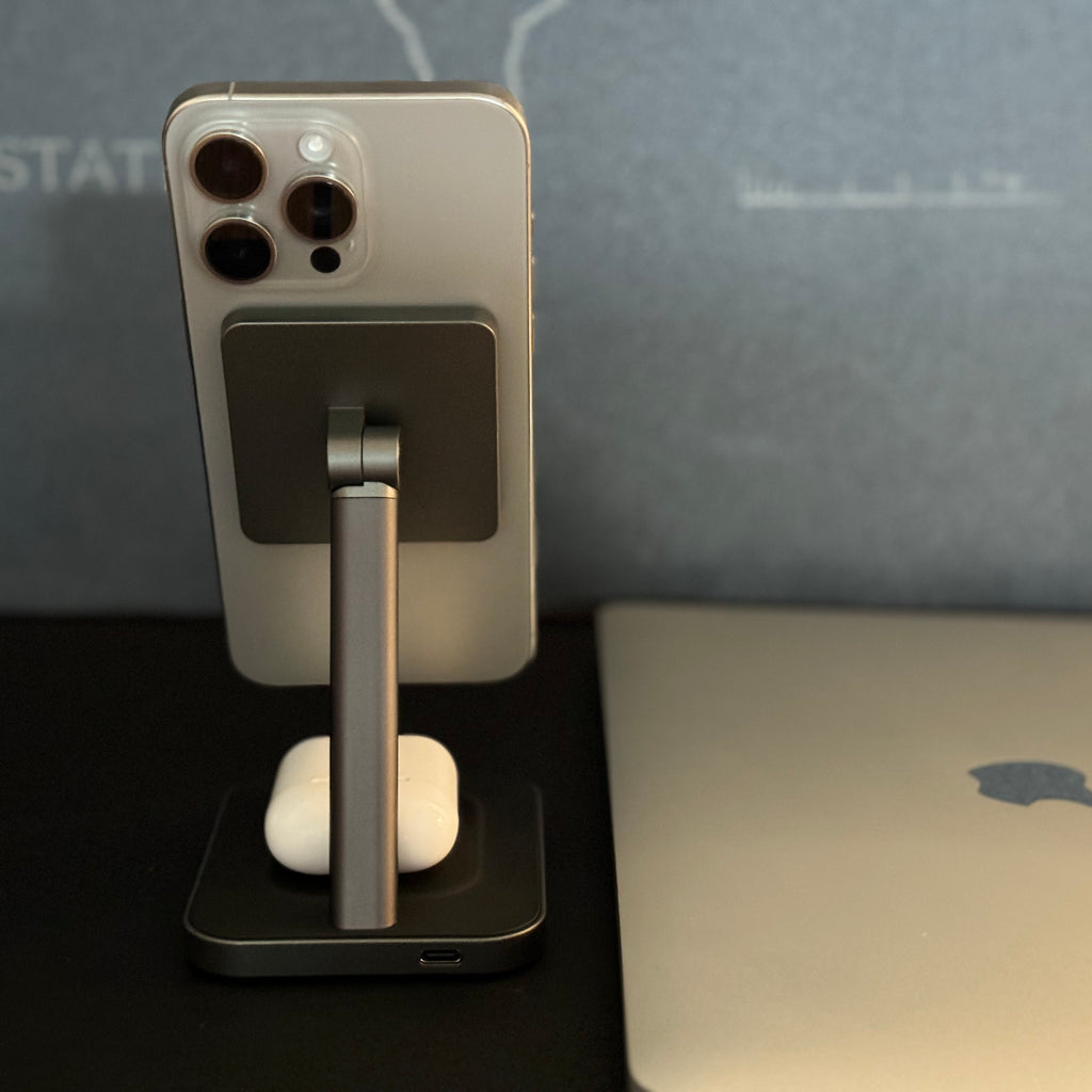 个性化扩展坞、公司徽标礼品扩展坞、企业批量订购无线充电站、MagSafe 扩展坞