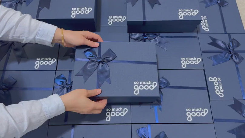 GB-2, Med Spa Company Holiday Gift Box, Christmas Gift Set for Estheticians, Nurses, Office Staff and VIP Clients